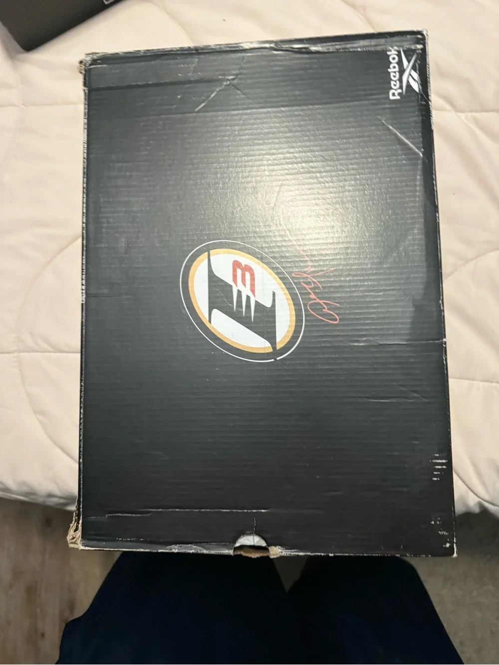 Reebok Men’s White and Black Mid-Top Basketball Sneakers